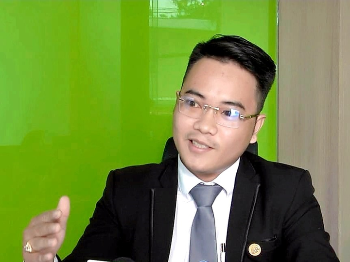 Nữ tiếp viên hàng không bị tài xế lái xe Mercedes tông: Cáo trạng có vấn đề? - 2