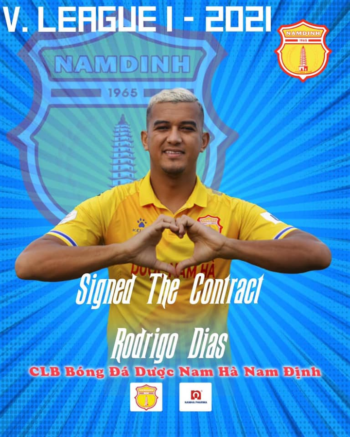 Nam Định chiêu mộ tiền đạo Brazil 'tệ chưa từng thấy' - 1