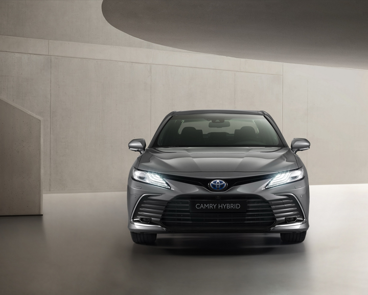 Toyota Camry Hybrid 2021 bản nâng cấp ra mắt thị trường châu Âu - 2