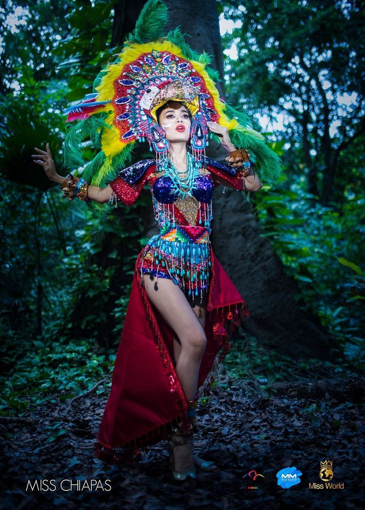 Những bộ váy 'ma quái' gây sốc tại cuộc thi Hoa hậu Mexico 2020 - 8