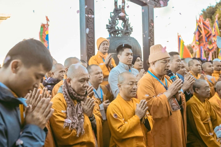 Thiêng liêng lễ cầu an trên đỉnh Fansipan - 6