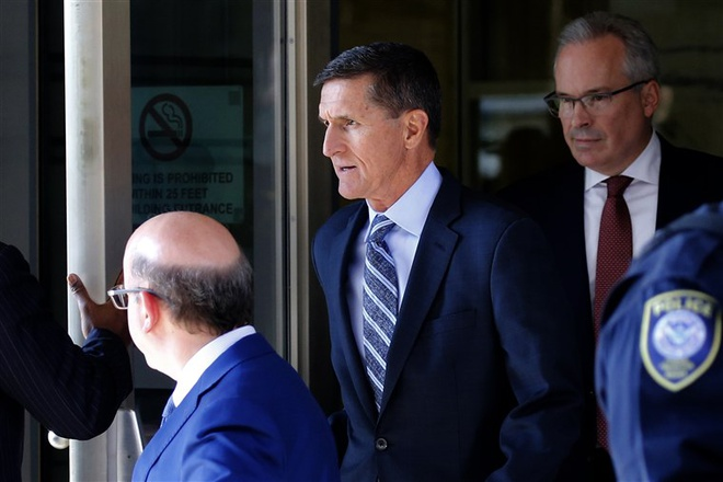 Tổng thống Trump ân xá cho cựu cố vấn Michael Flynn - 1