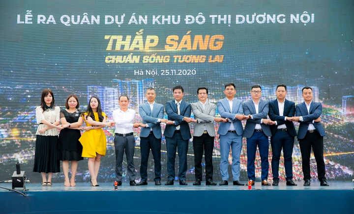 Hàng nghìn ‘chiến binh’ tham dự Lễ ra quân dự án Khu đô thị Dương Nội - 1