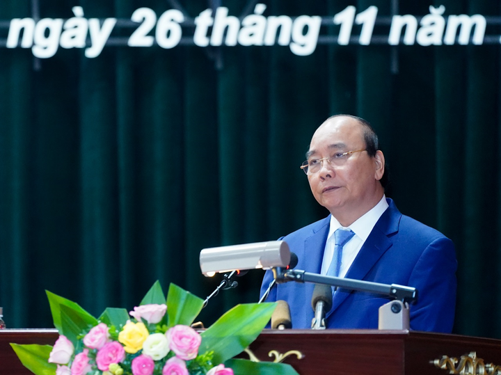 HV Quốc phòng phải nắm vững vấn đề, đấu tranh bảo vệ nền tảng tư tưởng của Đảng - 1