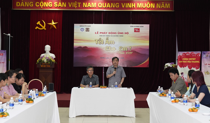 Vietjet mang Tết ấm đến với 1.000 trẻ em - 1