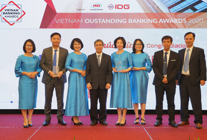 BIDV tiếp tục khẳng định vị thế dẫn đầu trong hoạt động ngân hàng bán lẻ - 1