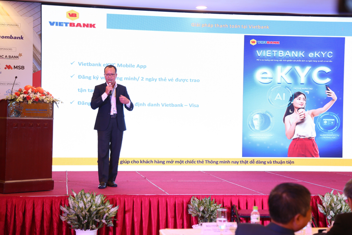 Vietbank vinh dự nhận giải Ngân hàng có Sản phẩm/Dịch vụ sáng tạo tiêu biểu 2020 - 3