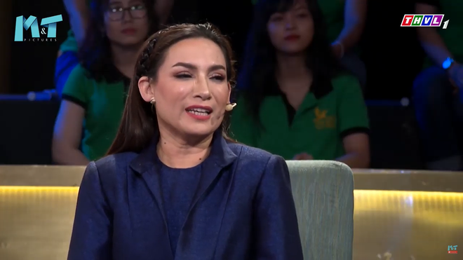 Phi Nhung: 'Tôi và Mạnh Quỳnh cãi lộn liên tục sau sân khấu' - 1