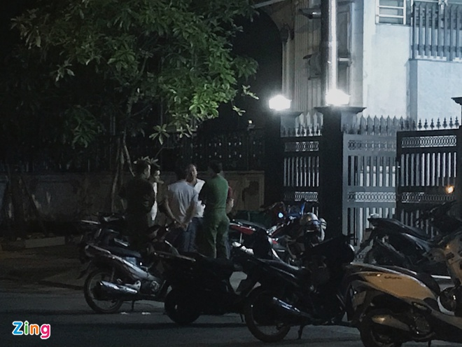 Phát hiện thi thể người trong vali: Cảnh sát làm việc suốt đêm, phong tỏa đường - 4