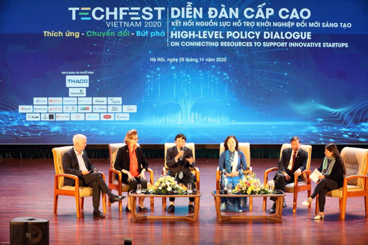 10 đội dự chung kết Techfest Vietnam 2020 - 1