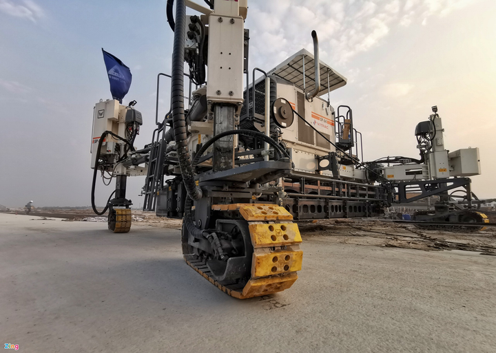 Hình ảnh đầu tiên về đường băng mới tại sân bay Nội Bài - 3