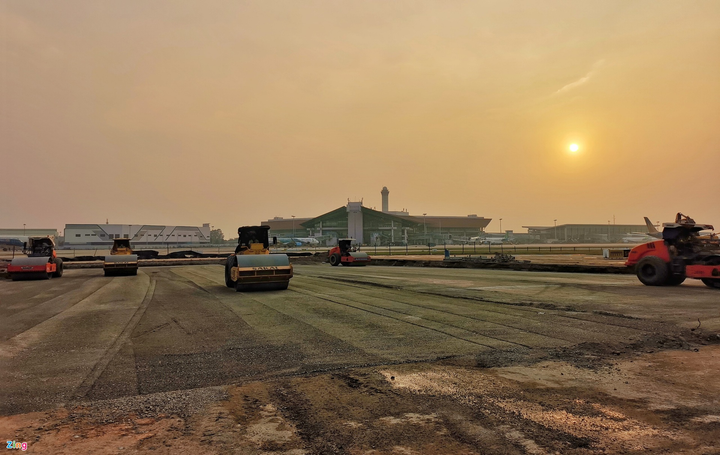 Hình ảnh đầu tiên về đường băng mới tại sân bay Nội Bài - 7