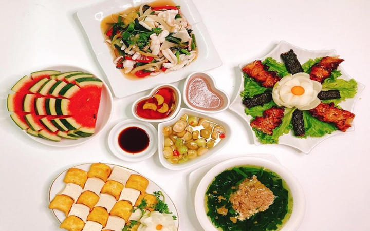 Nhịn ăn tối để giảm cân: Coi chừng viêm đường tiêu hóa, trầm cảm - 1