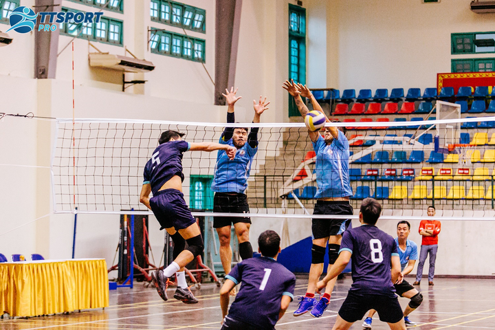 Xác định nhà vô địch giải bóng chuyền các CLB không chuyên Hà Nội - 2