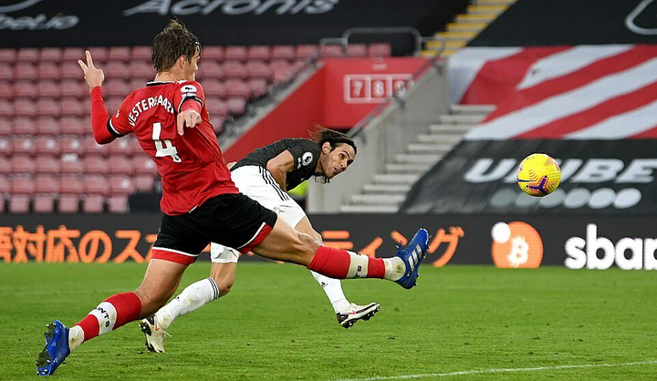 Vòng bảng Champions League: Man Utd quyết chiến PSG, Liverpool đi tiếp - 1