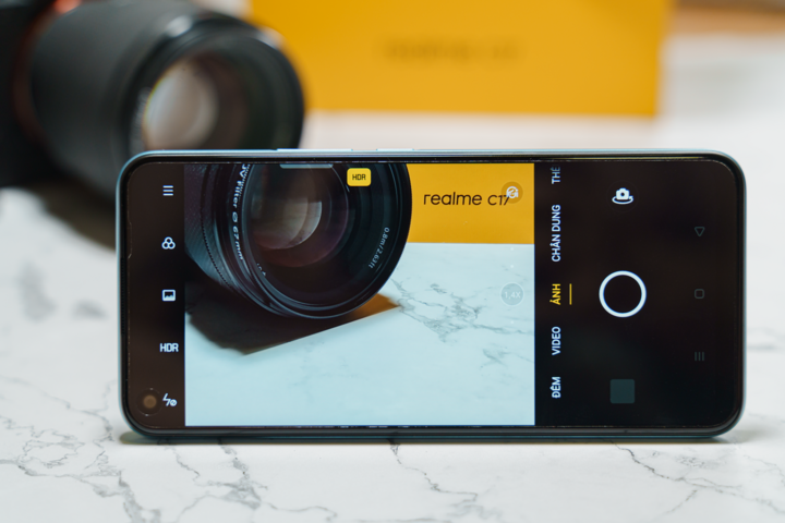 Unbox điện thoại Realme C17 đầu tiên tại Việt Nam - 5