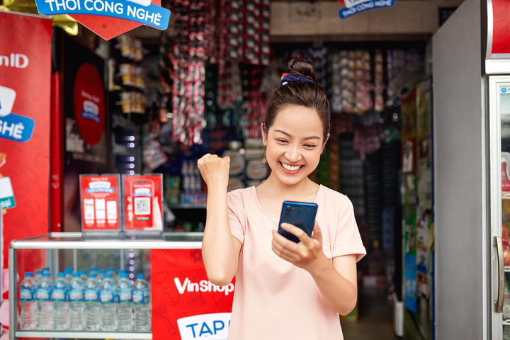 VinShop giải cơn 'khát vốn' của các tiệm tạp hóa dịp Tết - 1