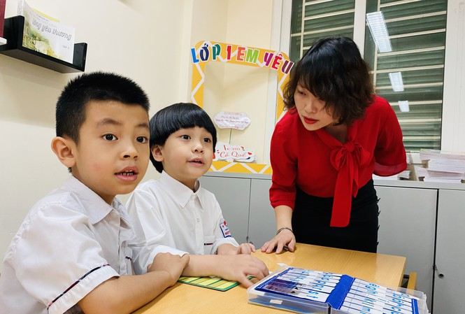 Giáo viên tham gia góp ý sách giáo khoa lớp 2, lớp 6 trước khi phát hành - 1