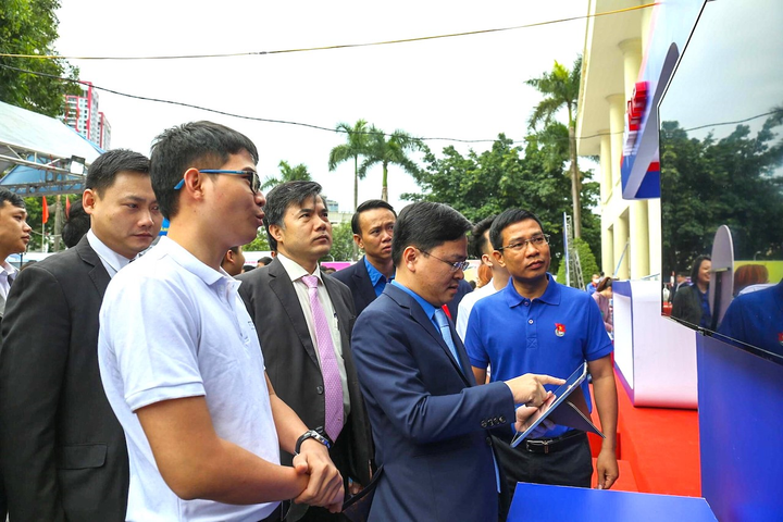 Tuổi trẻ MobiFone với khát vọng làm chủ kỹ thuật, công nghệ - 4