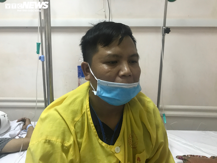 Hoàn cảnh cùng cực của người đàn ông bị vợ bỏ, con trai tai nạn nguy kịch - 1