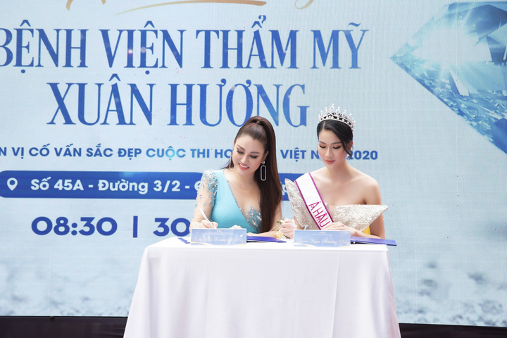 Dàn Hoa hậu, Á hậu đua sắc vóc tại đại tiệc thẩm mỹ ở TP.HCM - 4