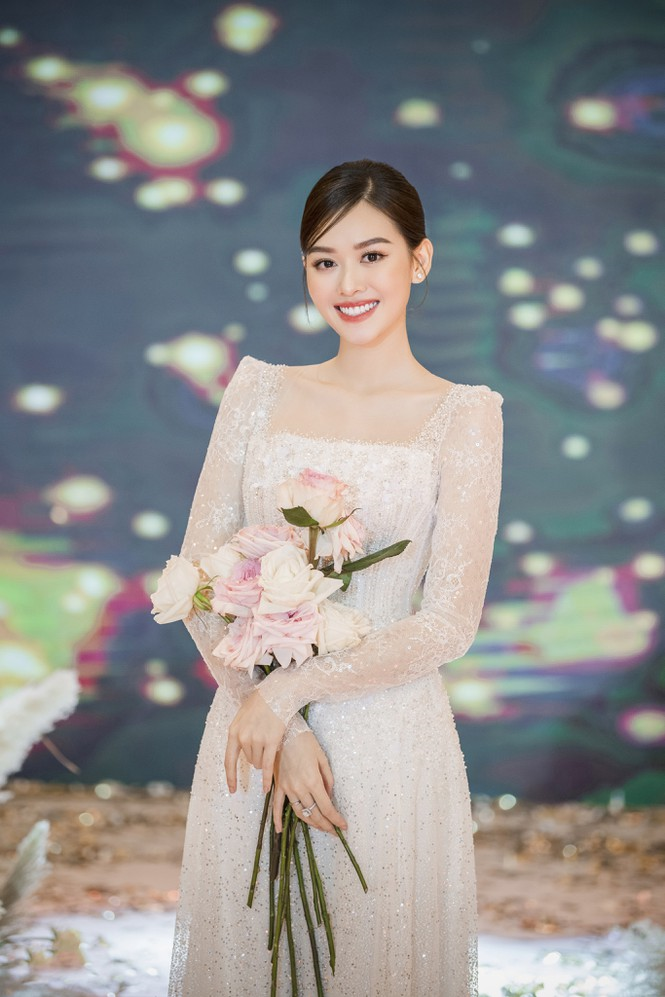 Á hậu Tường San bật khóc trong lễ cưới - 6