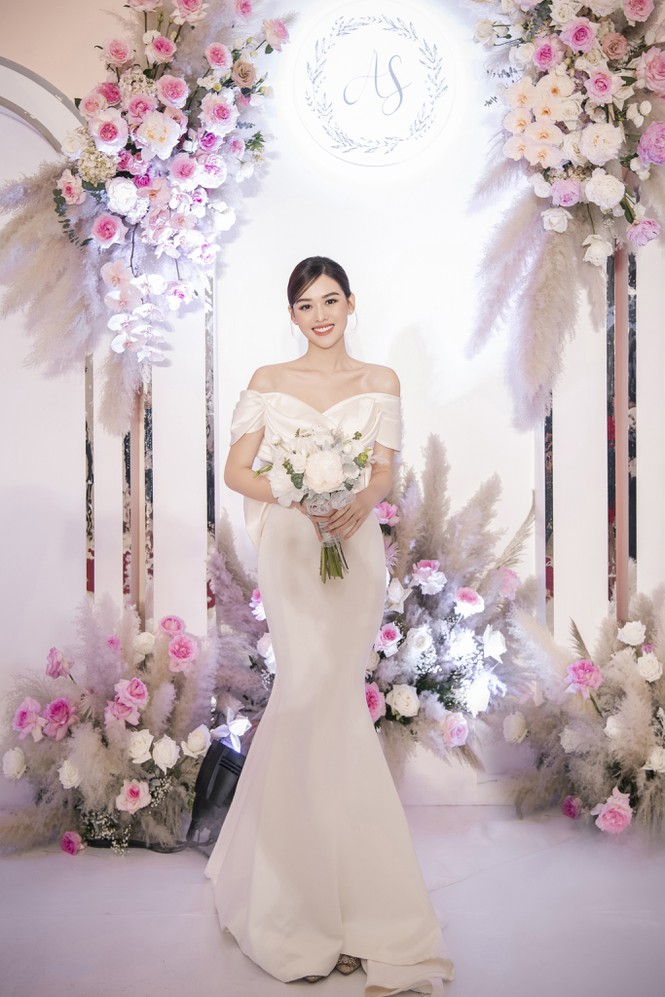 Á hậu Tường San bật khóc trong lễ cưới - 8