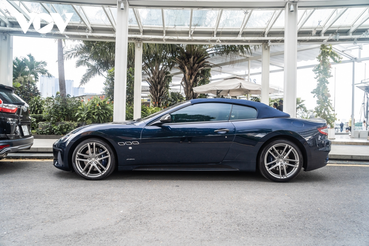 Cận cảnh Maserati GranCabrio Sport hàng hiếm tại Việt Nam - 2