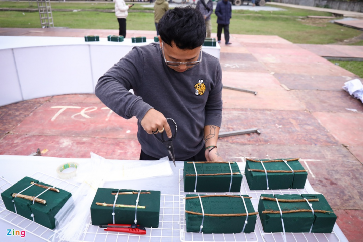 Gia đình Công Phượng dựng 3 rạp cưới, chuẩn bị 125 mâm cỗ - 5