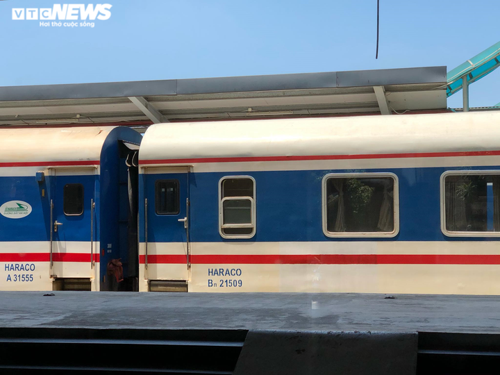 Đường sắt 'thoi thóp' vì COVID-19, nhân viên ‘sống mòn’ chờ hết dịch - 3