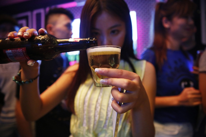 Lớp học dạy cách moi tiền đàn ông bị dân mạng chỉ trích dữ dội - 2