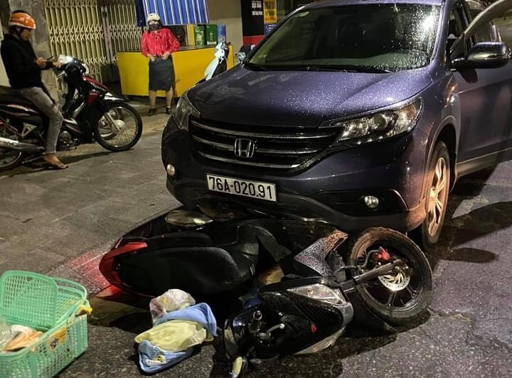 Nhân viên ngân hàng say xỉn, lái ôtô đâm thai phụ: Tước bằng lái, phạt 46 triệu - 1