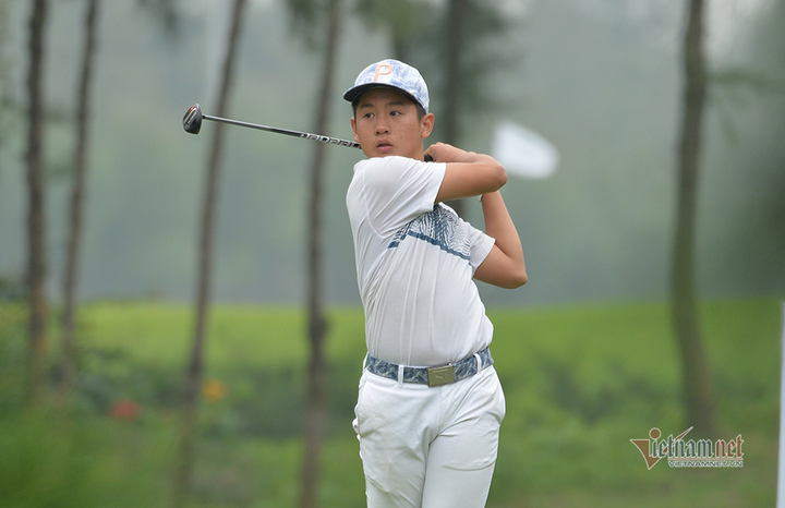 Giải golf Vietnam Masters 2020: Đỗ Hồng Giang chiếm ngôi đầu sau vòng 2 - 2
