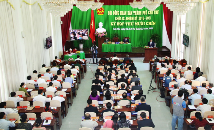 Sách tiếng Việt 1 - bộ Cánh Diều bị phản ứng: Giám đốc Sở GD-ĐT Cần Thơ nói gì? - 1