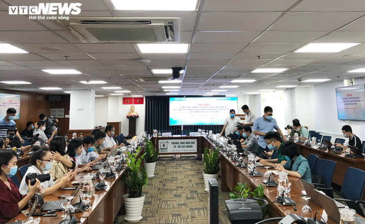 Khởi tố vụ án lây lan dịch COVID-19 ở TP.HCM - 2