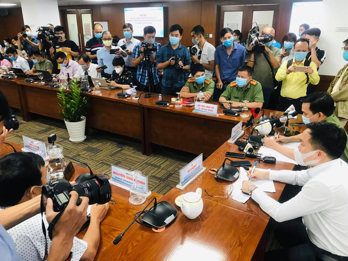 TP.HCM: Giãn cách xã hội khu vực nguy cơ cao nếu dịch COVID-19 lây lan cộng đồng - 1