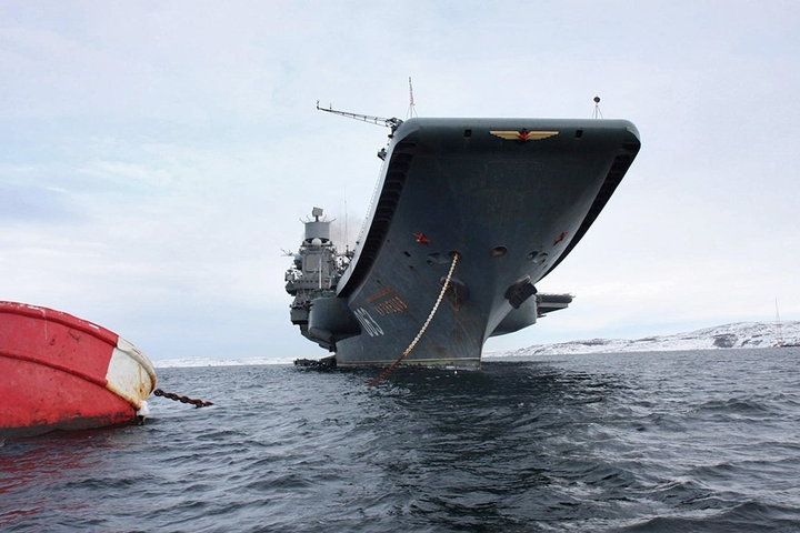 Ảnh: Tàu sân bay Đô đốc Kuznetsov của Hải quân Nga sắp trở lại đại dương - 10