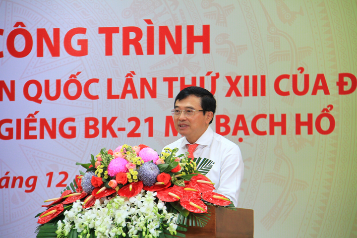 Gắn biển 2 công trình dầu khí chào mừng ĐHĐB toàn quốc lần thứ XIII của Đảng - 8