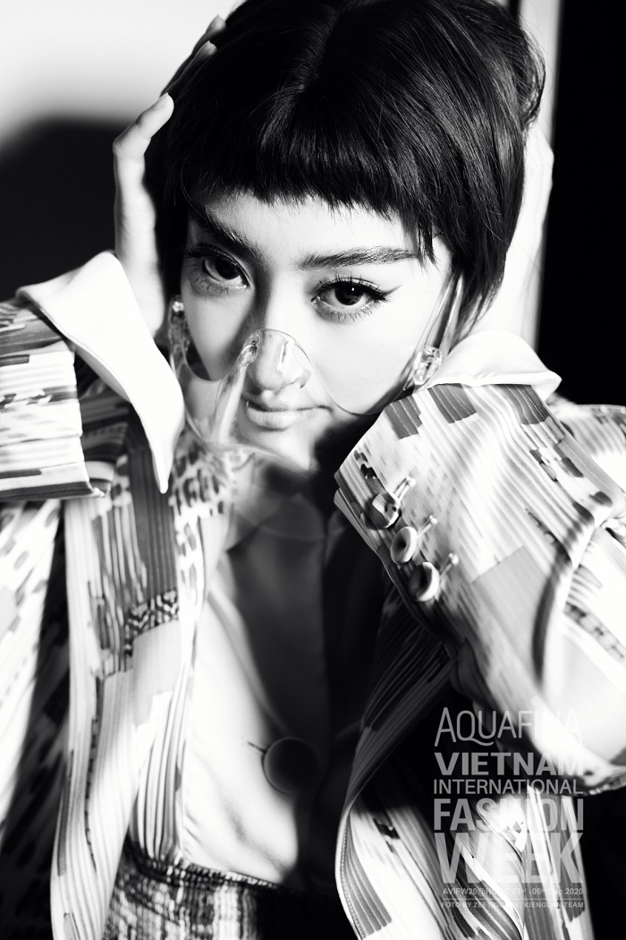 Ảnh hậu trường đẹp không tì vết của các hoa hậu Đỗ Thị Hà, Thùy Linh, Tiểu Vy - 8