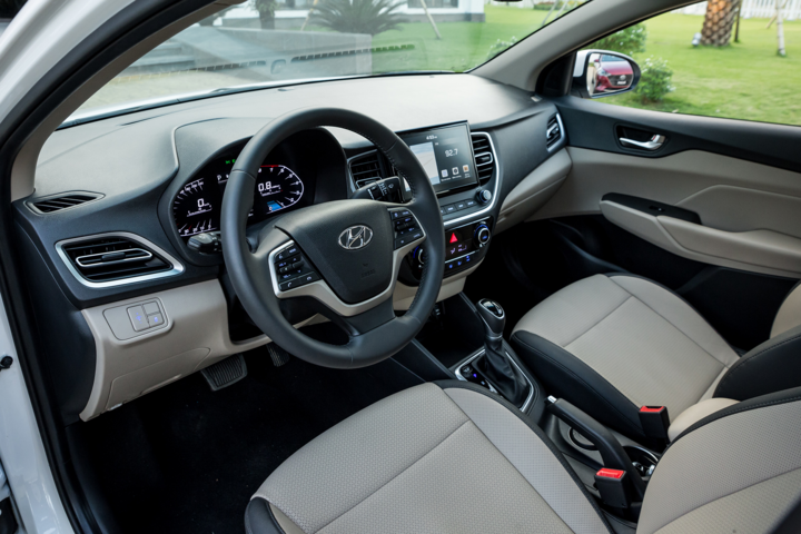 Cận cảnh Hyundai Accent 2021, giá từ 426 triệu đồng - 5
