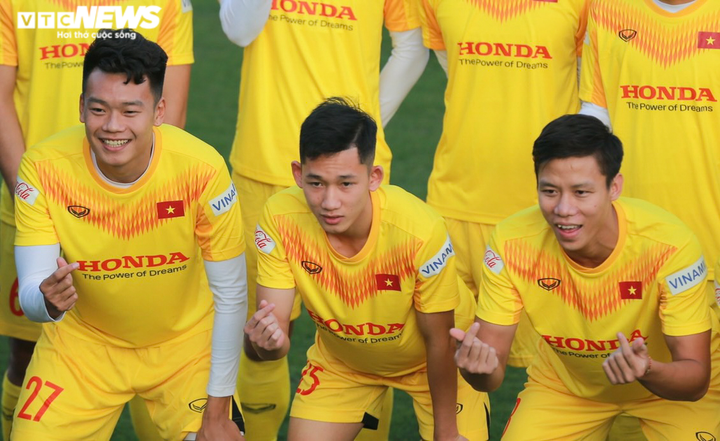 Văn Quyết trở lại, tuyển Việt Nam hứng khởi hội quân sau 1 năm - 3