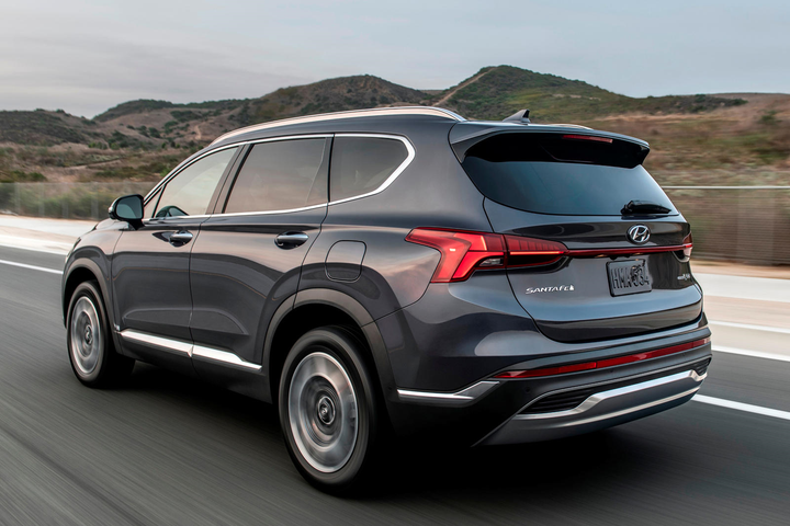  Hyundai Santa Fe 2021 lộ giá 'chát' vượt mặt BMW X3 - 4