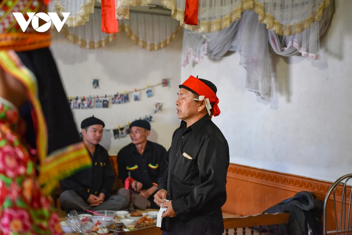 Ảnh đám cưới độc đáo của người Dao: Cô dâu chú rể không thấy mặt nhau - 22