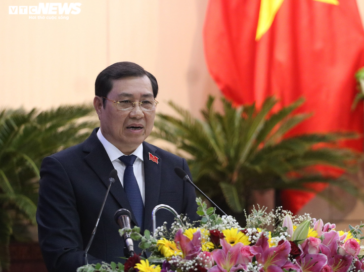 Chủ tịch Đà Nẵng: Chúng tôi chống lại kẻ hòng ép chính quyền làm sai để trục lợi - 1