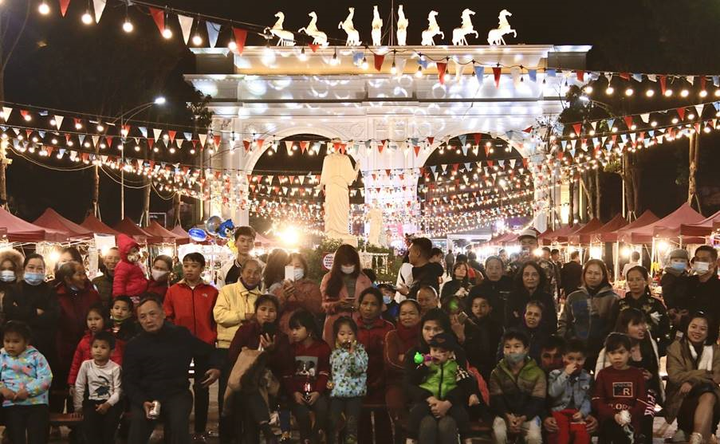 Những cung bậc cảm xúc tại 'Danko Square - Rực rỡ lễ hội mùa đông' - 5