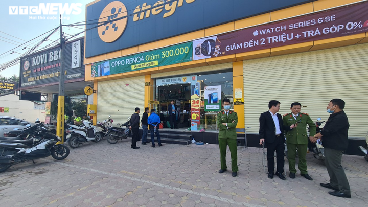 Khởi tố vụ án giết người, cướp tài sản tại cửa hàng Thế giới di động - 1
