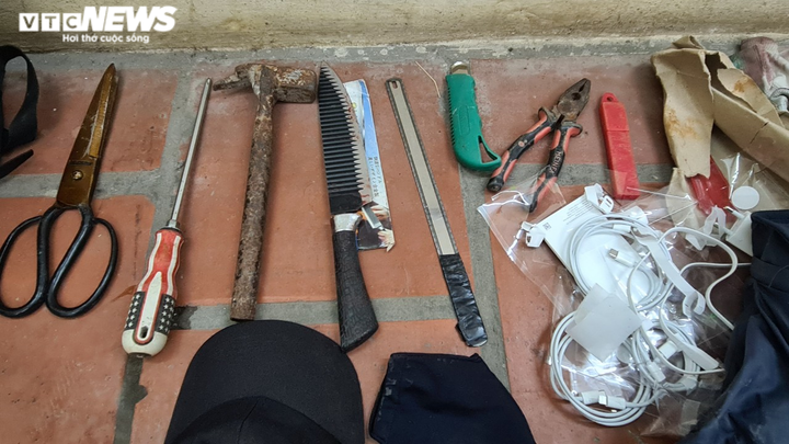 Khởi tố vụ án giết người, cướp tài sản tại cửa hàng Thế giới di động - 3