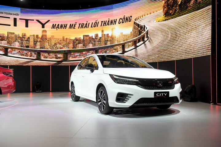 Honda City thế hệ thứ 5: Mạnh mẽ, cá tính - 1