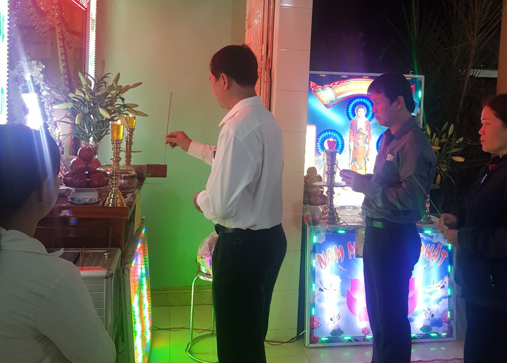 Tìm thấy thi thể nam sinh nghi tự tử ở cầu Cao Lãnh - 1