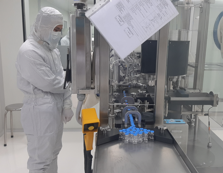 Tiến sĩ sinh học kể quá trình sản xuất vaccine COVID-19 'made in Vietnam' - 1